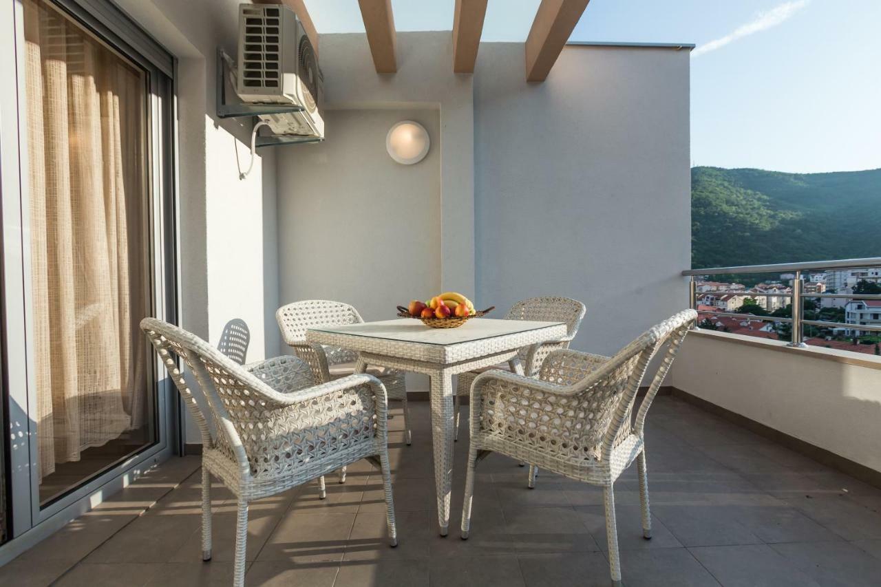 Adriatik Lux Apartments Будва Екстериор снимка